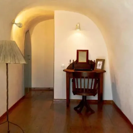 Appartement Hanging At The Top Of The World Oia (Santorini)