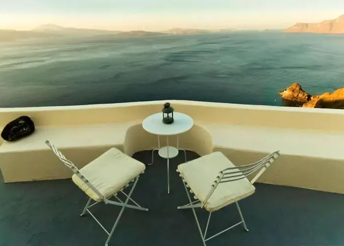 Hanging At The Top Of The World