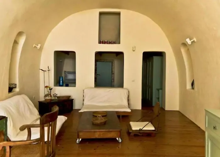 Hanging At The Top Of The World